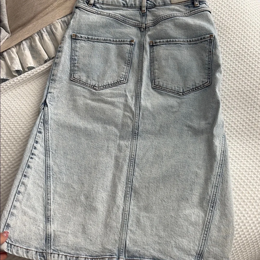 Maje Blue Relaxed Fit Cropped Jeans - Picture 3 of 3